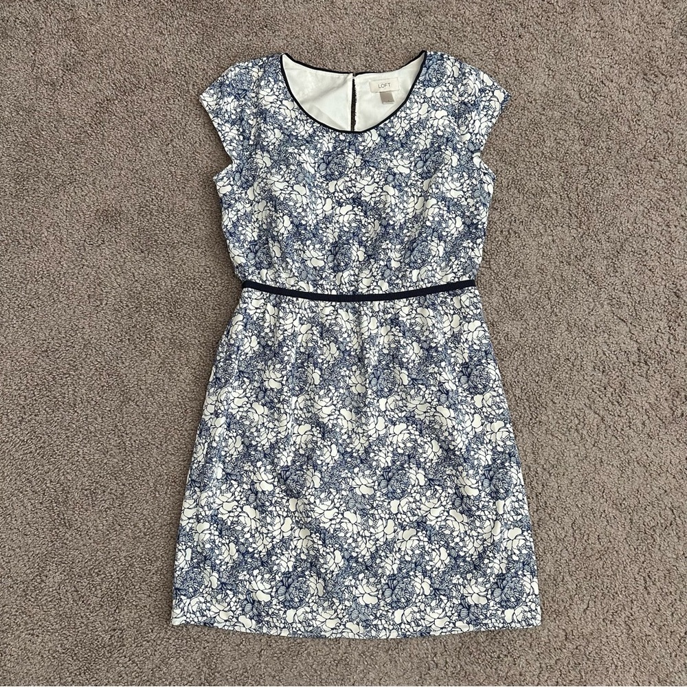 Loft Dress Womens Size 4 Floral